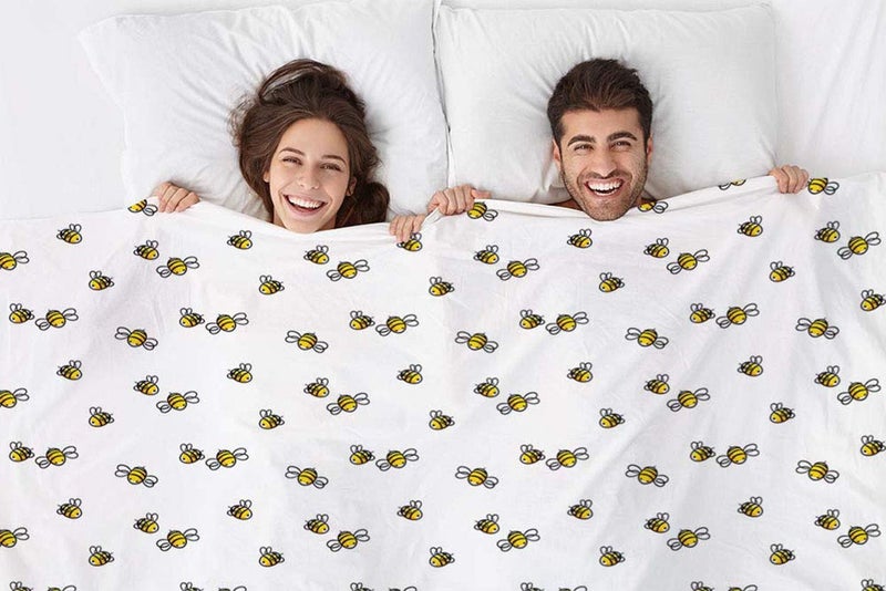Mugod Bee Throw Blanket Cute Cartoon Baby Bee Seamless Pattern Honey Vector Decorative Soft Warm Cozy Flannel Plush Throws Blankets for Baby Toddler Dog Cat 30 X 40 Inch - Image 2